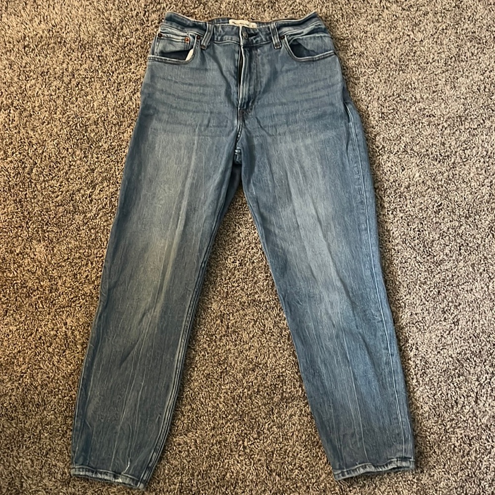 abercrombie mom jeans